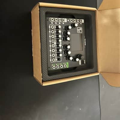 1V/OCT The Centre Wavetable Synthesizer 2020 - Black image 1