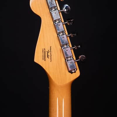 Squier Classic Vibe '50s Stratocaster, Maple FB, Fiesta Red image 10