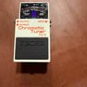 Boss TU-2 Chromatic Tuner (Dark Gray Label) 1998 - 2009 - White
