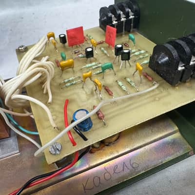 Electro-Harmonix x Sovtek " Green Russian " Big Muff π Pi version 7C 3rd Edition Distortion Fuzz Pedal with Original Wood Box - BM-1-01.00.001 ~2000 - Bubble Font / 6-Screw Chassis image 25