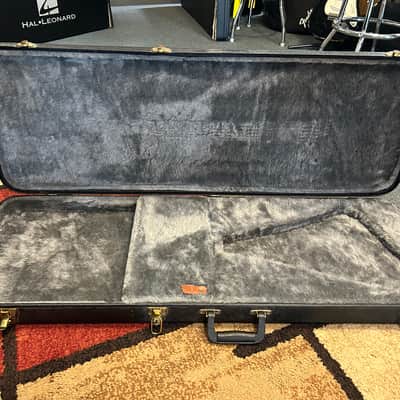 Vintage 2005 Ibanez Case for the RVX 220 Electric Guitar image 8