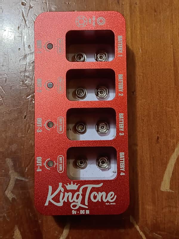 Kingtone Battery Box 4X - V1 *Mint* - Red image 1