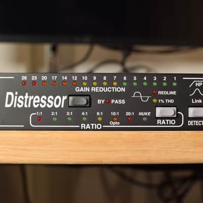 Empirical Labs EL8-X Distressor with British Mode - Black image 3