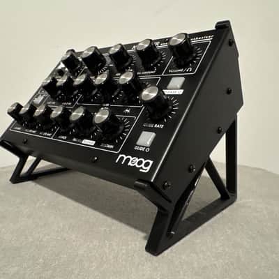 Moog Minitaur Rev2 TBP002 2012 - Present - Black image 2