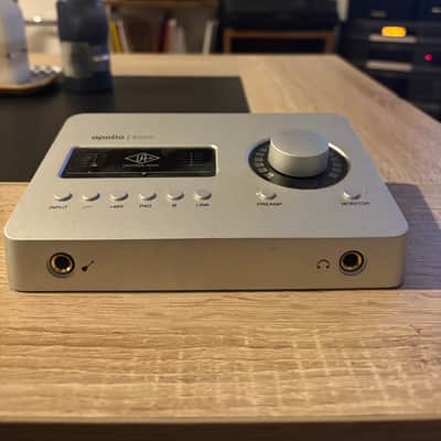 Universal Audio Apollo Solo Heritage Edition Thunderbolt 3 Audio Interface 2020 - Present - Silver image 2