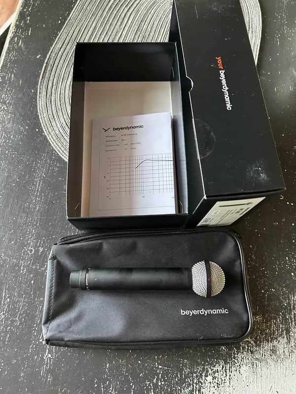 Beyerdynamic M 160 Hypercardioid Double Ribbon Microphone image 1
