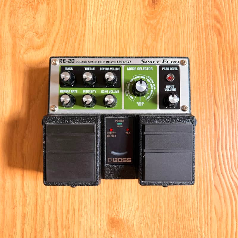 Boss RE-20 Space Echo