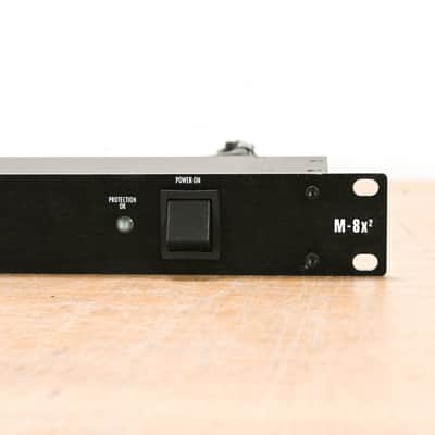 Furman M-8x2 8-Outlet Power Conditioner CG013ZZ image 2