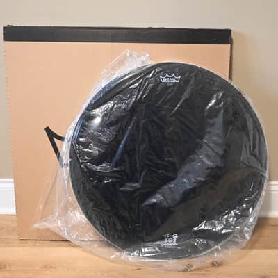 Remo 24" Powerstroke 3 Ebony Bass Drum Head P3-1024-ES image 1