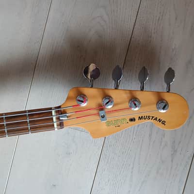 Sunn Fender Mustang Bass 1980s - Red image 5