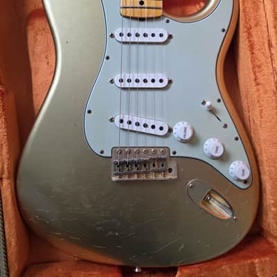 Fender Fender 1962 Stratocaster Relic Limited Edition 2022 2022 - Aged Atzec Gold image 1