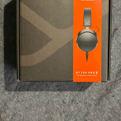 Beyerdynamic DT 700 PRO X Closed Back Headphones - black. Brand New image 6