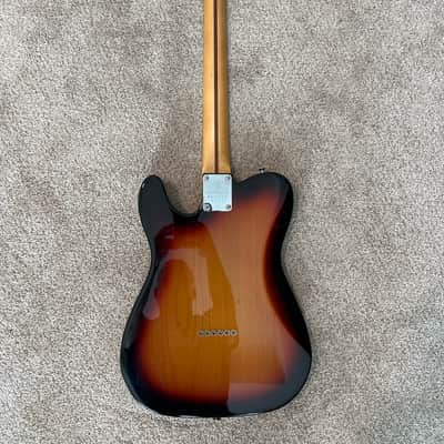 Fender Player Plus Nashville Telecaster with Maple Fretboard 2021 - Present 3-Color Sunburst image 2