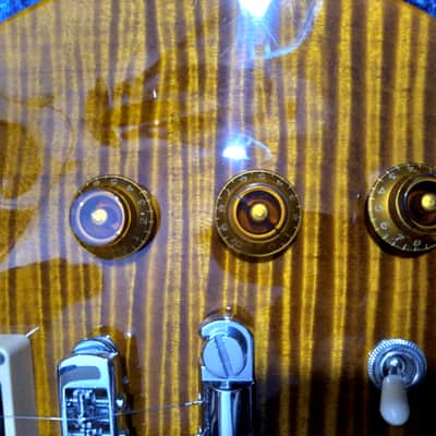 Hamer U.S.A. STUDIO 1999 - Aztec Gold image 7