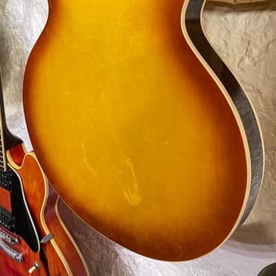 Gibson ES335 Larry Carlton MR335 2010 - Vintage Burst image 18