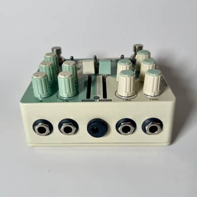 Old Blood Noise Endeavors Float Dual Moving Filter 2022 - Present - Cream / Mint Graphic image 2