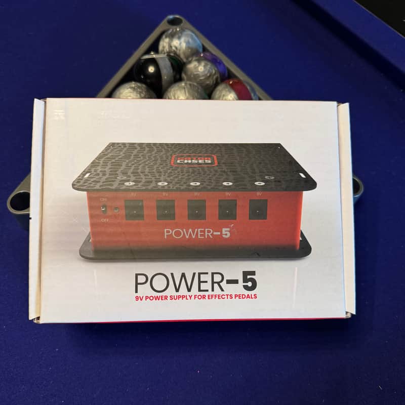 Gator GTR-PWR-5 Power Supply with 5 Isolated Outlets 2010s - Black image 1