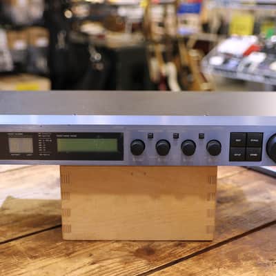 TC Helicon VoiceWorks Plus Vocal Harmonizer / Multi-Effect 2010s - Blue image 2