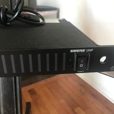 Shure UA845-UA UHF Antenna Splitter/Power Distribution System - (782-806 MHz) with power input cable. image 4