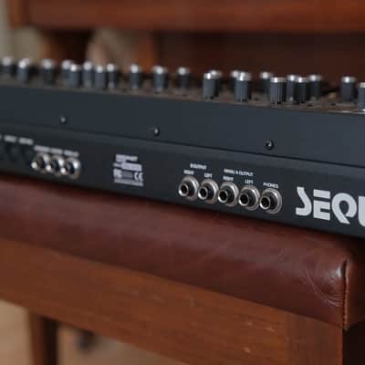 Sequential Prophet Rev2 61-Key 8-Voice Polyphonic Synthesizer 2018 - Present - Black with Wood Sides Bild 6