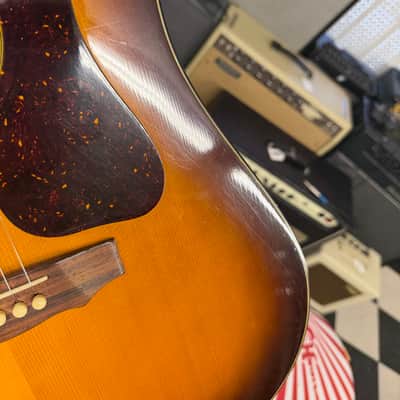 Guild D-35 1974 - 1986 - Sunburst image 15