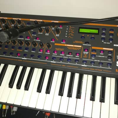QuasiMidi Sirius 1999 grey/orange image 1