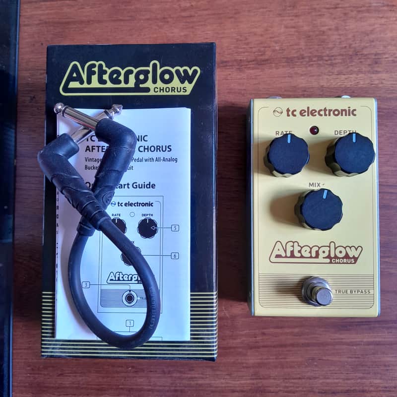 TC Electronic Afterglow Chorus 2017 - Present - Yellow image 1