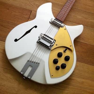 Rickenbacker 1997/12 string 2012 Metallic Pearl White image 4