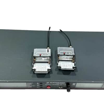 Sennheiser EM3532 536-572MHz Mikroport Rcvr /(2)SK5012 R Body Packs #2253 (One) image 5
