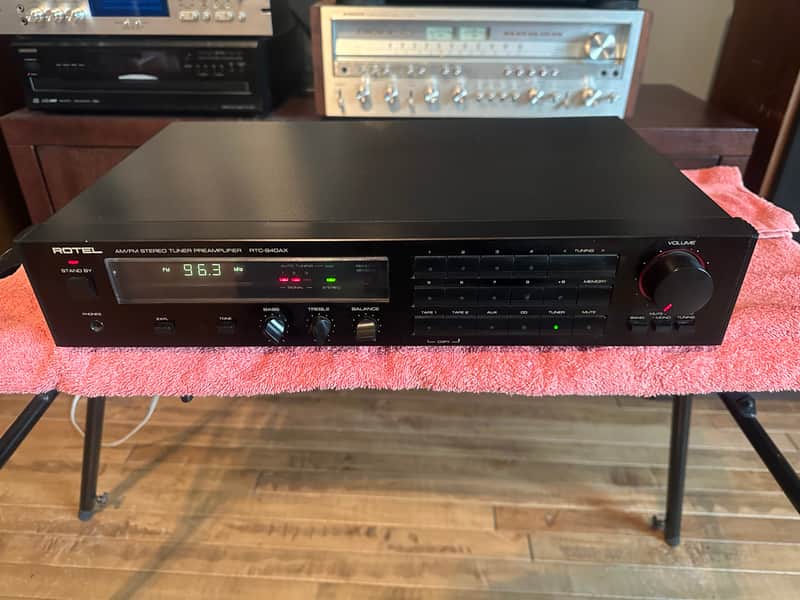 ROTEL RTC-940AX PREAMPLIFIER RARE 1990’s - Black image 1