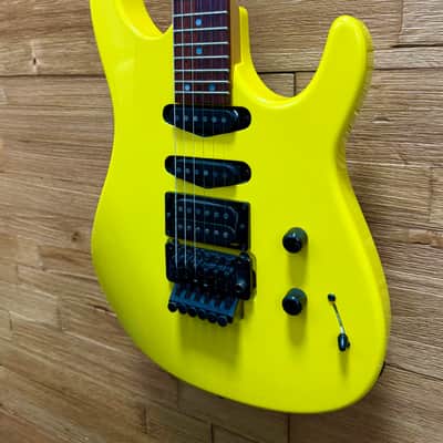 Hamer USA Chaparral Standard Guitar- 1988- Neon Yellow- 8lbs 4oz w/OHSC image 6