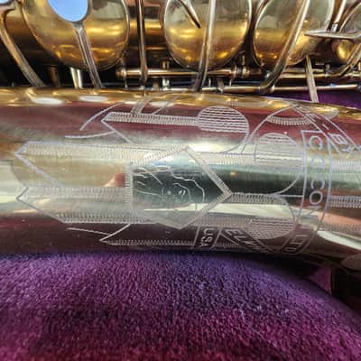 GC Conn 10M TENOR SAXOPHONE NAKED LADY 1946 1946 image 2