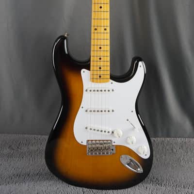 Fender Japan ST57-70TX 2004 Stratocaster 2-Tone Sunburst w/ Texas Special Pickups image 2