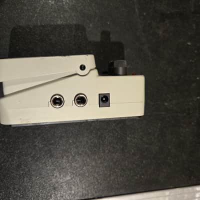 Behringer NR300 Noise Reducer Pedal 2010s - Standard image 4