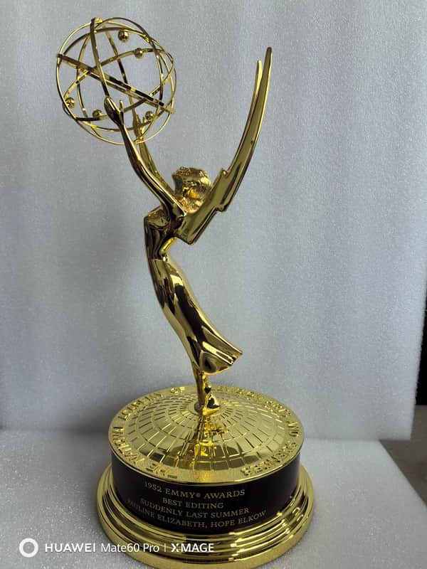 Emmy Award Television National Replica Life Size Trophy 1:1 Statue Prize image 1