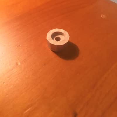 Guilford Guilford Flame Maple 11 sided Facet Cut Tapered knob for volume/ tone - 6mm bore. image 2