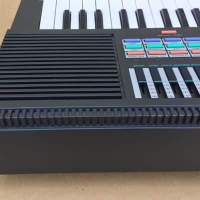 Yamaha PSS-570 FM Synthesizer Keyboard | Clean in Open Box ( Soundblaster SEGA 560 ) image 7