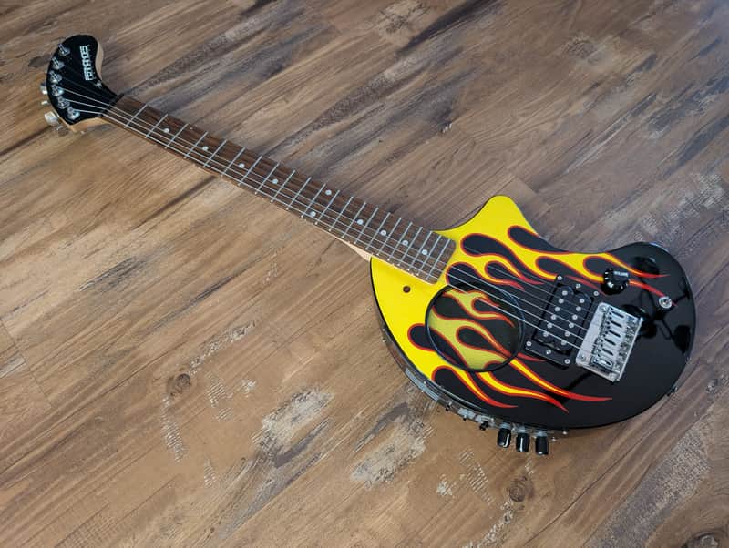Fernandes Nomad Deluxe DIGI-ZO Hyper ZO-3 Digital Effects Travel Guitar 2005 Flame Graphics image 1