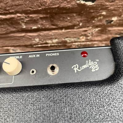 Fender Rumble 25 V3 25-Watt 1x8" Bass Combo Amplifier – Black – Used image 7
