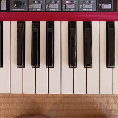 Nord Electro 5D SW61 Semi-Weighted 61-Key Digital Piano USED image 5