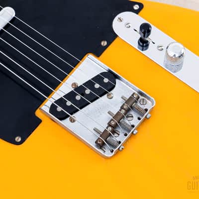 1993 Fender American Vintage '52 Telecaster Butterscotch, Near-Mint w/ Tweed Case, COA image 8
