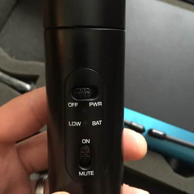 Shure UT4 & UT2/58 Wireless UHF Microphone image 5