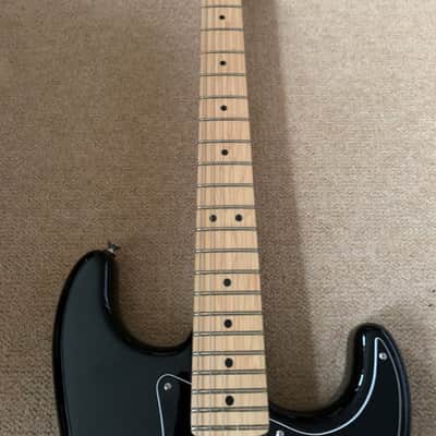 Fender American Performer Stratocaster HSS, Maple, Black 2019 image 4