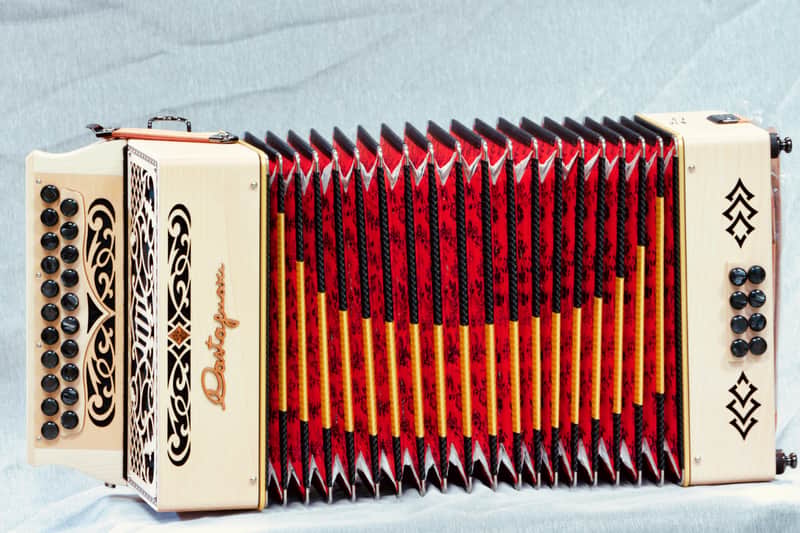 Castagnari Niko G/C Diatonic Accordion, MM, Black Buttons, Maple Wood, Made in Italy image 1