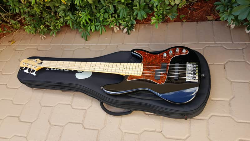 Carvin PB5 5-String Electric Bass N/A Black image 1