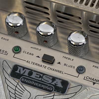 Mesa Boogie V-Twin Tube Preamp Pedal w/ Power Supply – Unleash Legendary Tone in a Compact Form image 3