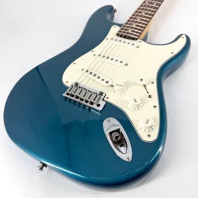 2000 Fender American Standard Stratocaster – Aqua Marine Metallic image 2