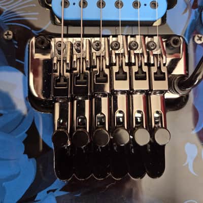 Ibanez Jem Jem77P in blue floral pattern image 5