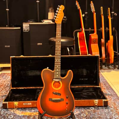 Fender American Acoustasonic Telecaster with Hard case 2019 - Present - Sunburst image 2
