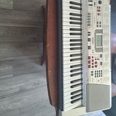 Casio LK-94TV 2010s